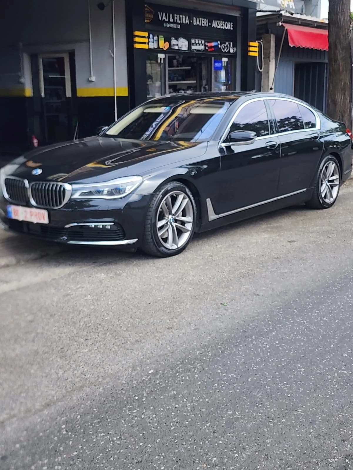 Shitet BMW Seria 7